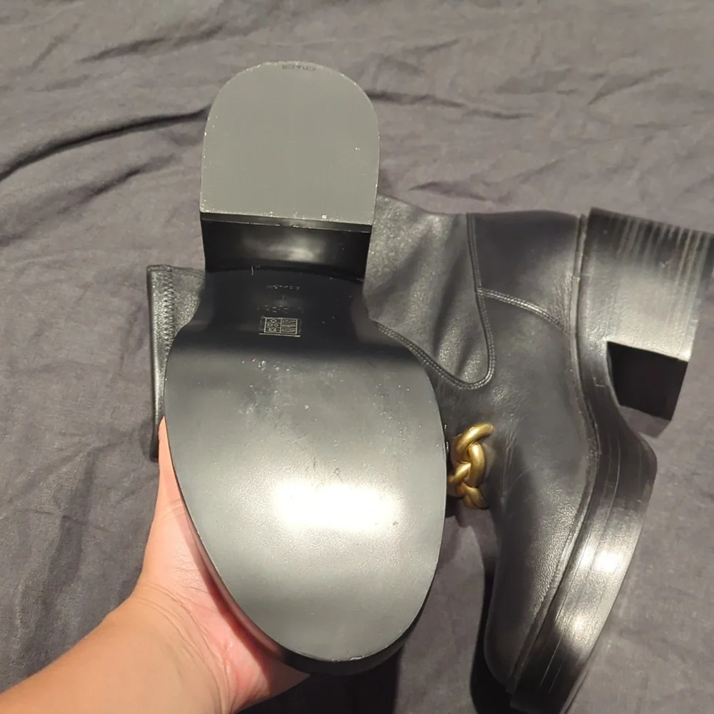Coach Kenna Bootie Size 9 Black Leather Ankle Boots with Gold Chain Detail - Picture 6 of 10